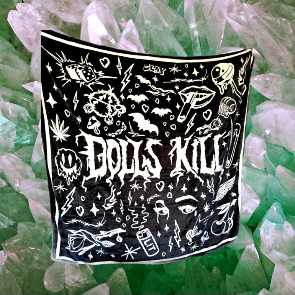 DOLLS KILL FLASH BLANKET NEW